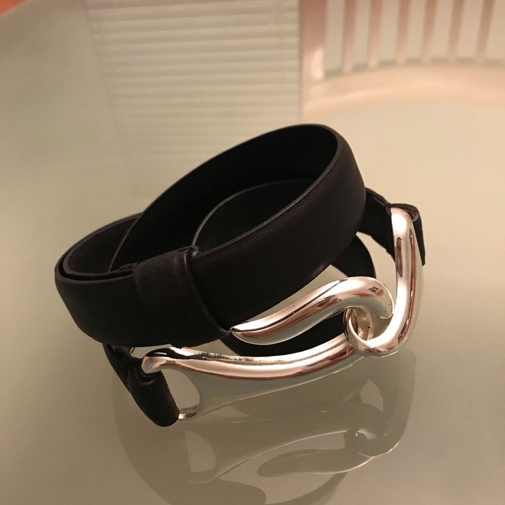 Like NEW !! Chico’s leather belt - Picture 2 of 7